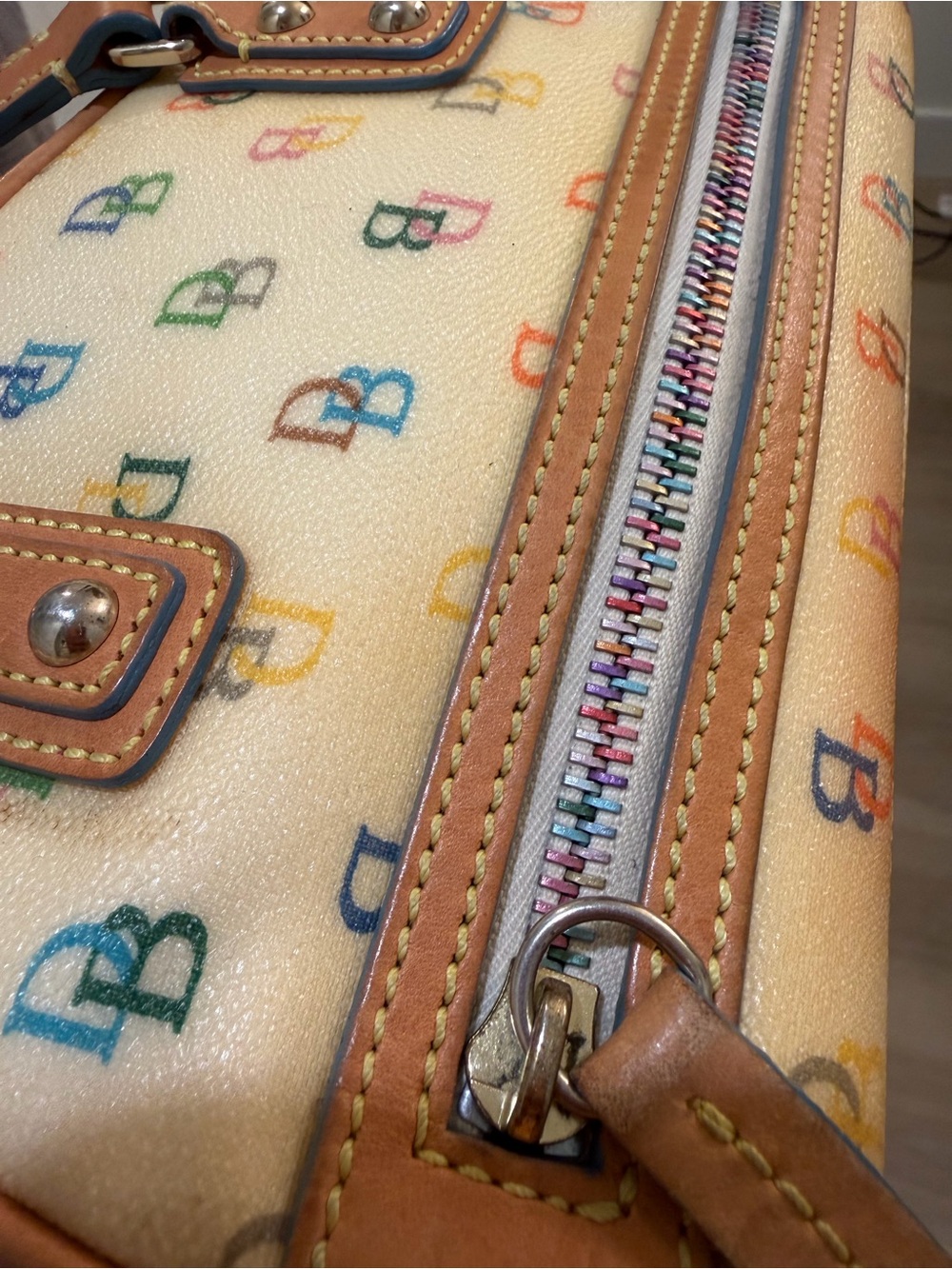 Dooney & Bourke Vintage “It” Y2K Multicolor DB Logo Satchel Top Handle - Picture 6 of 11